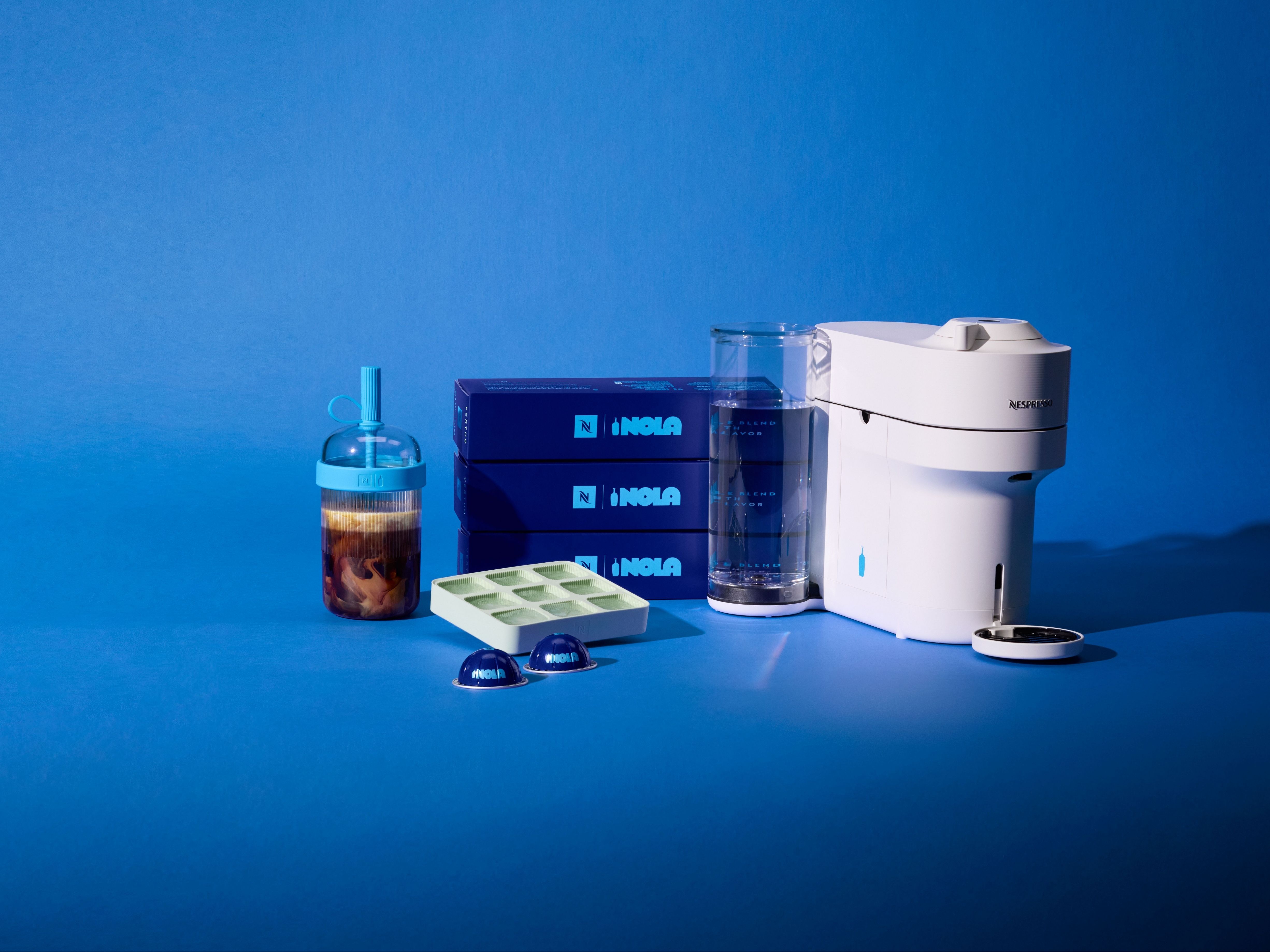 ▲膠囊咖啡品牌Nespresso推出Blue Bottle Coffee 藍瓶咖啡聯名系列。（圖／品牌提供）