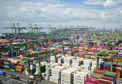 伊朗戰爭牽連　原就壅擠的東南亞主要港口候港時間4-13天不等