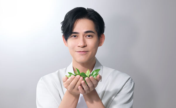 ▲周渝民代言御茶園。（圖／御茶園提供）