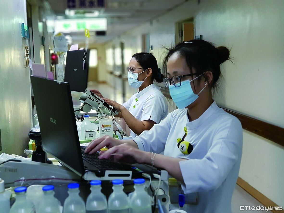 正職護理人員留任率破九成 竹山秀傳醫院獲護理友善職場典範認證