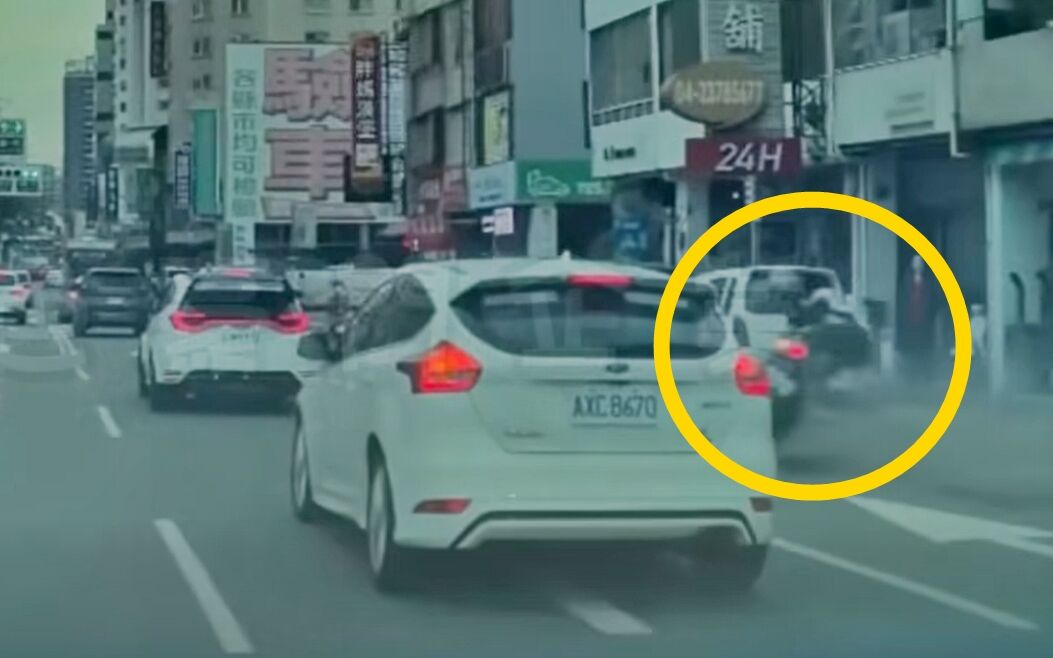 台中酒駕飆仔慘摔「14秒噴飛被輾」 網抓白車補刀:本沒事要賠了