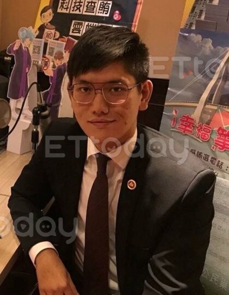 京華城辯論爆紅被讚「HERO」 公訴帥檢是學霸!社群帳號關了