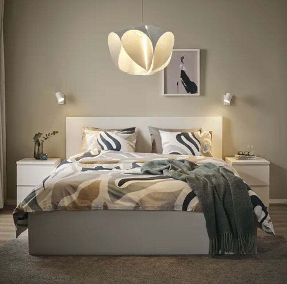 ▲IKEA與設計師Raffaella Mangiarotti再度合作兩款落地燈。（圖／翻攝IKEA官網）