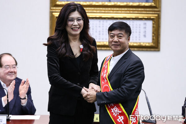 ▲國民黨正式提名陳振中投入澎湖縣長選舉。（圖／記者林敬旻攝）