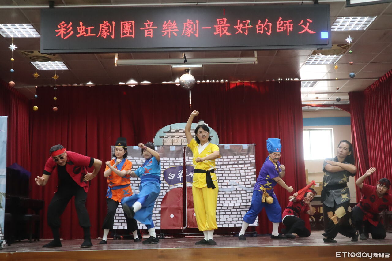 看守所傳出歌聲!台南聖教會彩虹劇團進監演出 用音樂陪伴重啟人生