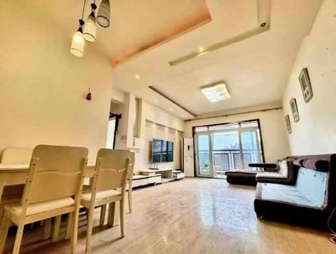 成都一凶宅「3度拍賣」起拍價77萬 網嚇歪:到底有多凶