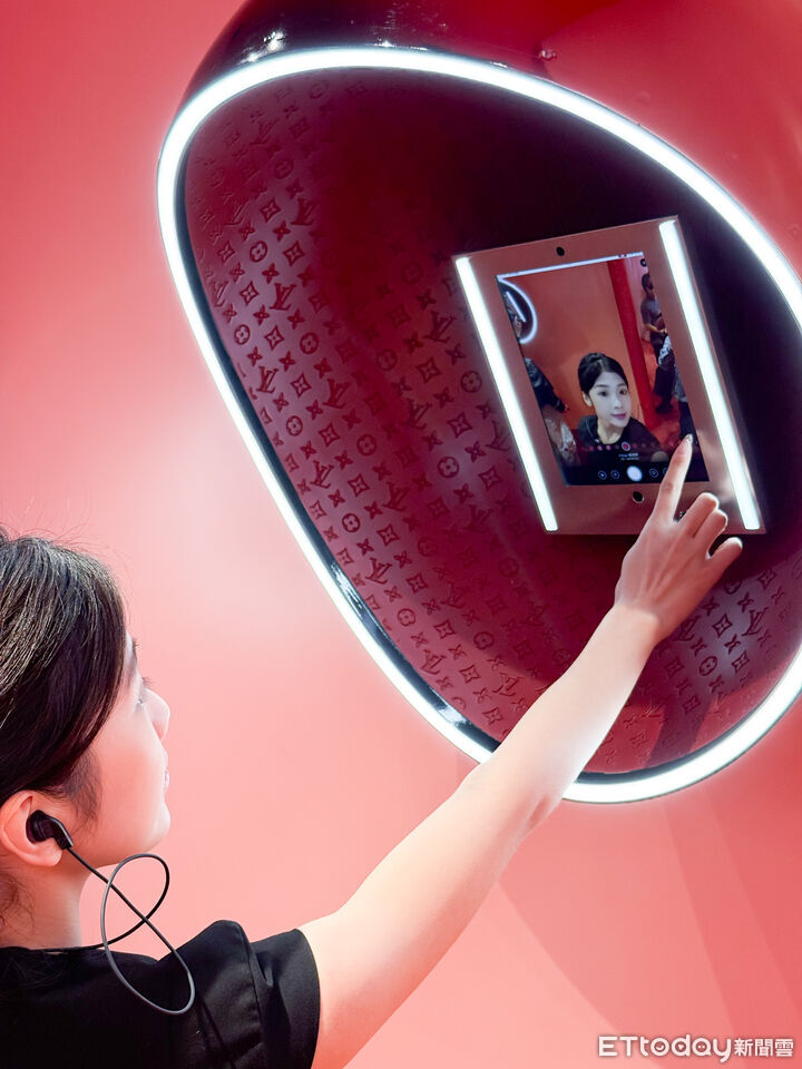 Louis Vuitton,彩妝,唇膏,眼影,精品,美妝,嬌蘭 。（圖／記者李薇攝）