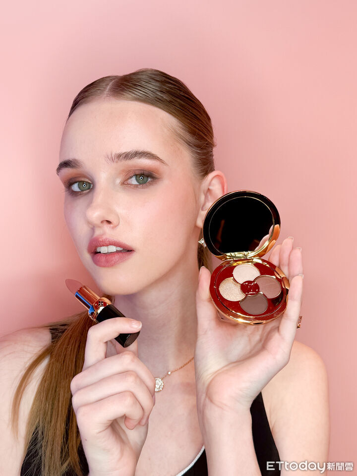 Louis Vuitton,彩妝,唇膏,眼影,精品,美妝,嬌蘭 。（圖／記者李薇攝）