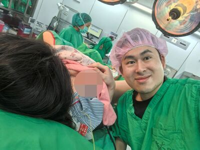 王炳忠升格當爸！　12年前同日抗太陽花「都像夢一般」