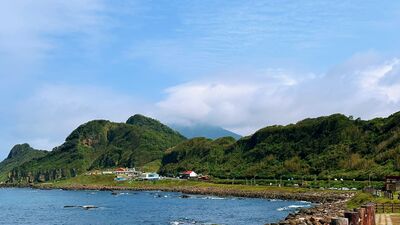 新北「海景第一排市集」周末開逛