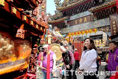 香火延續千年！基隆奠濟宮開漳聖王聖誕　邱佩琳祈福國泰民安