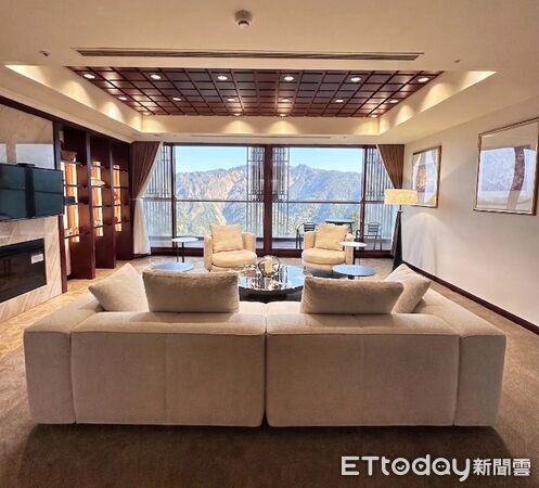 ▲▼   阿里山賓館迎夏之作：海拔2274公尺「高山之巔」頂級套房磅礡登場  。（圖／阿里山賓館提供）