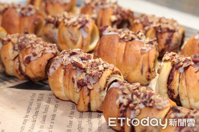 君品經典肉桂捲快閃東森廣場K區地下街