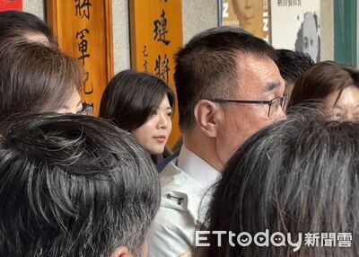 美女主播加入團隊遭翻黑料　李四川護航：過去8年不講現在才講