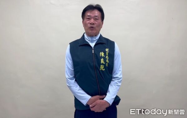 ▲臺南市體育局長陳良乾針對亞太球場攤商爭議致歉。（圖／記者林東良翻攝）