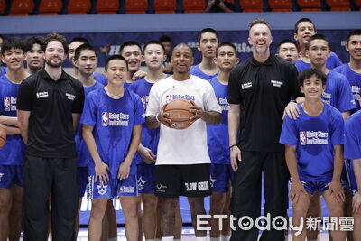 自認油箱裡還有不少油！「矮湯」湯瑪斯談重返NBA：我隨時準備好上場！