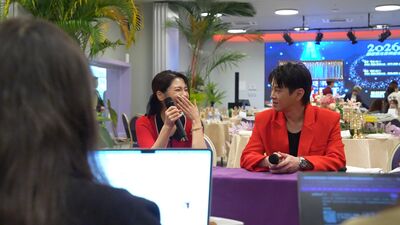 快訊／吳東諺白家綺婚期曝光　再艱難也要投入「在公司打地鋪」