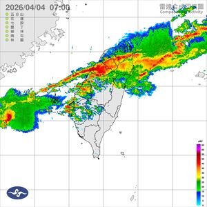 煙囪雲蓋竹苗！暴雨、雷電炸苗栗「大豪雨等級」　在地人怕爆