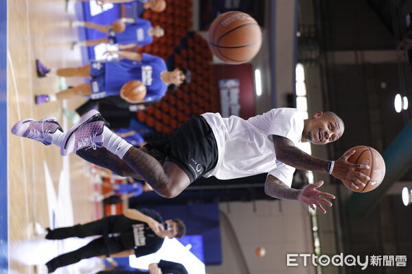 ▲2026NBA 未來之星邀請賽，NBA傳奇球星Isaiah Thomas現身擔任活動嘉賓。（圖／記者湯興漢攝）