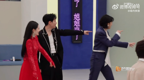 ▲▼曾沛慈《浪姐7》聽〈夠愛〉嚇瘋！秒阻止喊：罰錢。（圖／翻攝自微博）
