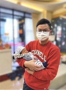 迎兒童節　凌濤分享大寶妹愛護二寶妹畫彌月盒圖