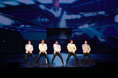 等了8年來台開唱！MONSTA X撩妹功力進步　情話連發：老婆你很水～