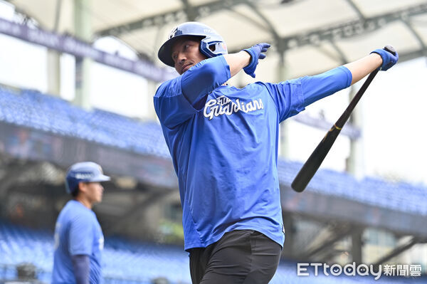 ▲▼林哲瑄球員生涯最終戰。（圖／記者李毓康攝）