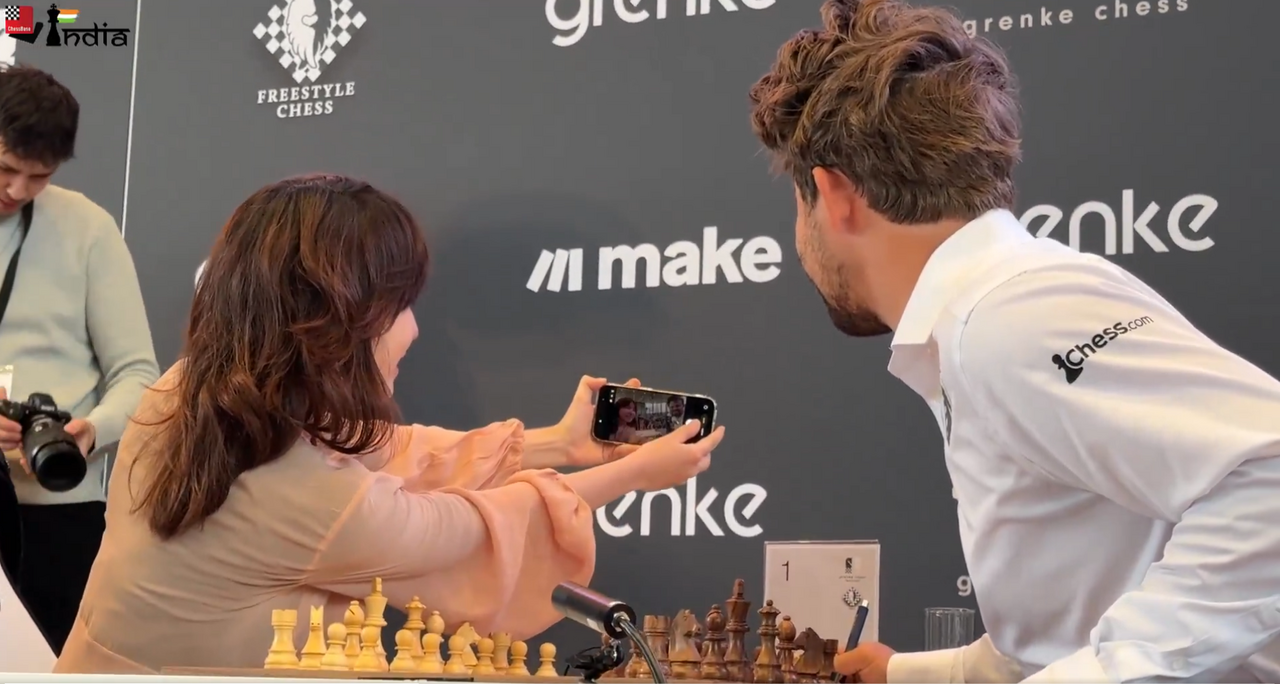 棋王笑著自拍→轉身檢舉!18歲美少女棋手下秒崩潰 違規原因曝光