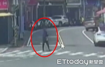 男「拿菜刀」追人　街上亂晃影片曝