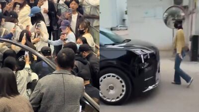 張凌赫遭圍堵現場曝！女粉擋車狂嗆「我有病」　工作室怒發聲明