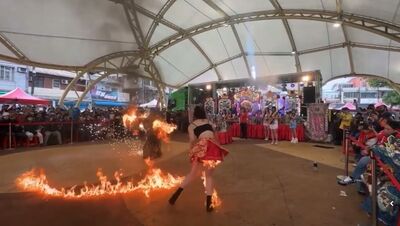 桃園火舞表演出意外！女演員不慎滑倒「遭烈焰纏身」　最新傷勢曝