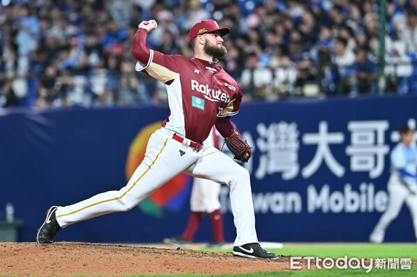 ▲▼中職艾菩樂。（圖／記者李毓康攝）