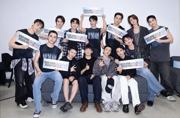 ▲▼SEVENTEEN再破魔咒！13人全員二度續約。（圖／翻攝自X／pledis_17）