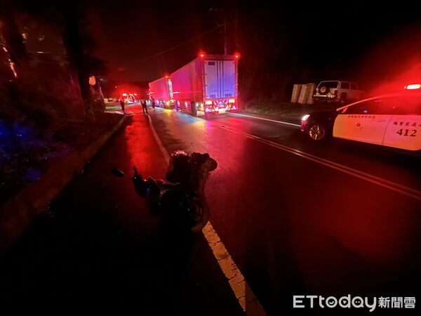 ▲埔里鎮中正路今凌晨發生死亡車禍。（圖／記者高堂堯翻攝）
