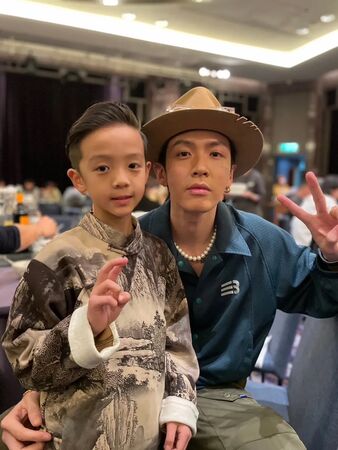 ▲《乩身》白髮小鬼真實身份曝光。（圖／翻攝自Threads）