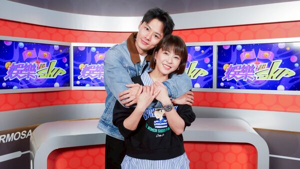 ▲《豆腐媽媽》蘇晏霈、羅子惟一起登上《娛樂超skr》。（圖／民視提供）