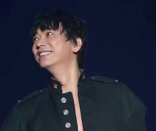 蘇見信近期開始巡演，下一站是佛山。（翻攝微博）