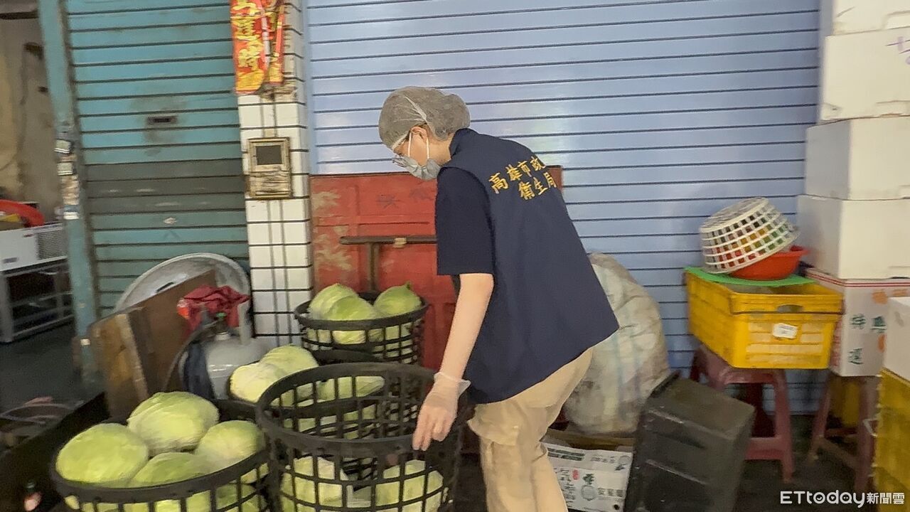 高雄又有老店爆「臭酸春捲」!貼文者怒:賺這錢不行 業者喊冤