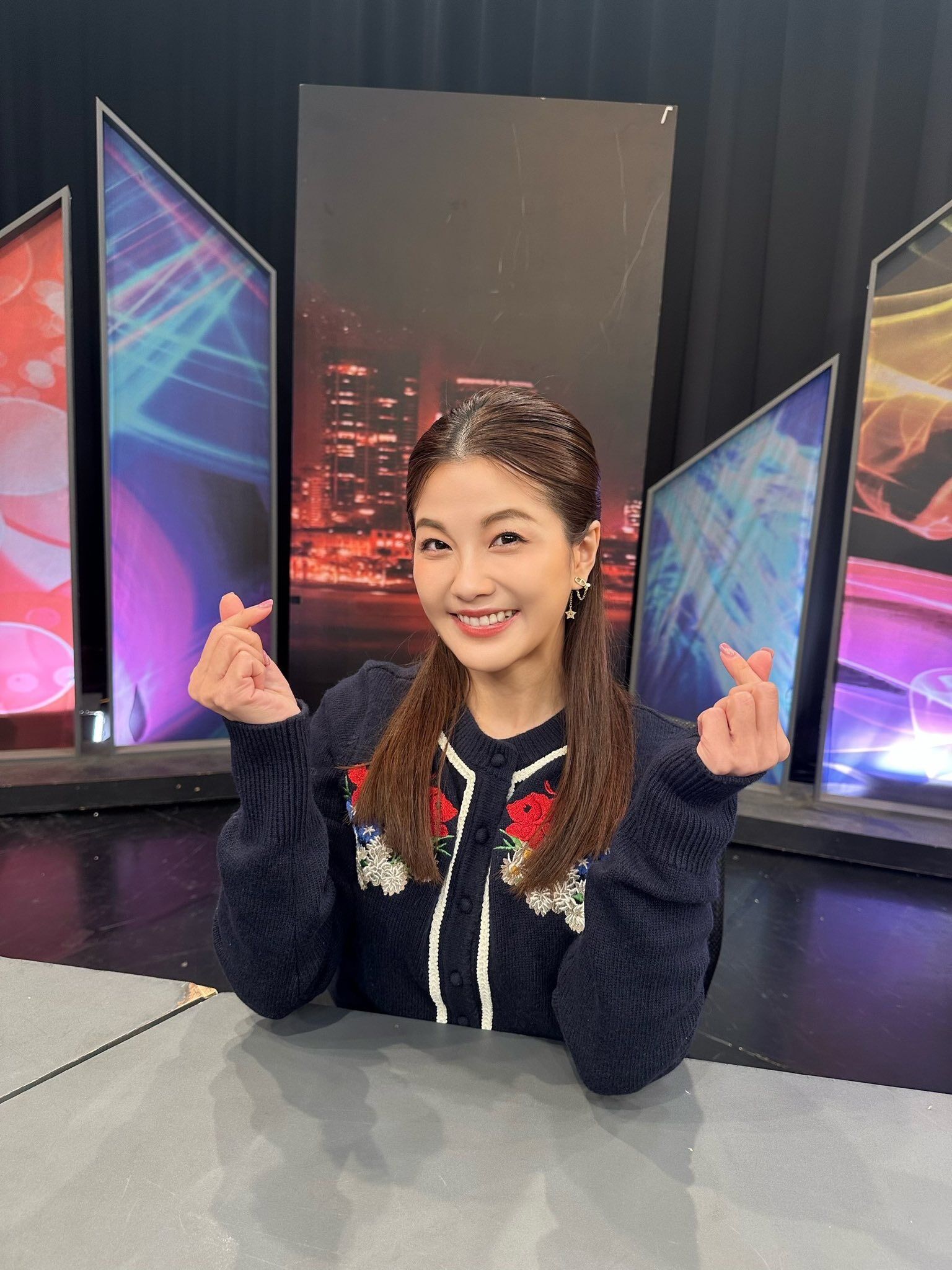 ▲▼小Call遭前經紀人PUA！街頭下跪「還挨罵妓女」。（圖／翻攝自Facebook／宅之小惡魔 小CALL﻿）
