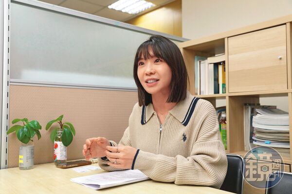 新北市都更處科長洪雯君提醒，增設電梯補助採「先出後補」，住戶仍應做好金流評估。