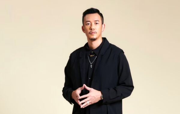 ▲▼ 洪暐哲與「阿Ben」白吉勝接力登上 Legacy Taipei。（圖／寬宏藝術提供）