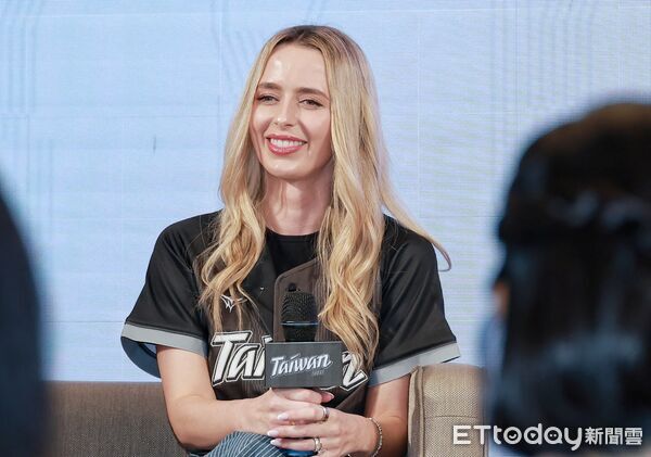 ▲▼費爾柴德老婆出席活動。（圖／記者周宸亘攝）