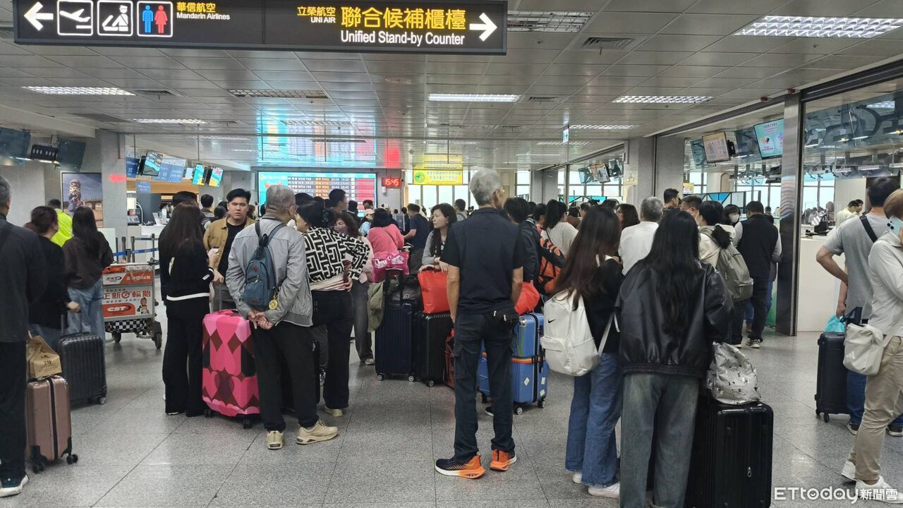 清明收假日遇濃霧攪局!金門往台灣取消22航班影響2175人