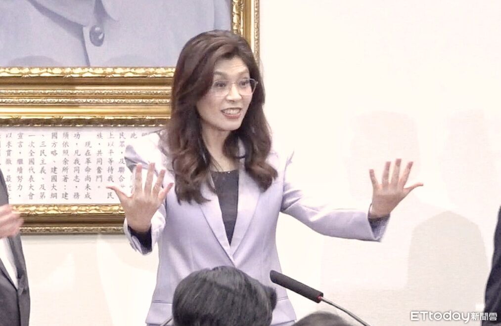 獨/鄭麗文上海行程曝光!遊黃浦江、訪洋山港 東郊賓館會台商轉飛北京