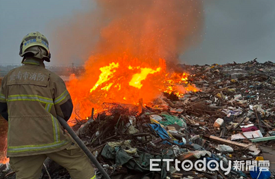 台南學甲掩埋場燒4小時　煙流一度擴散10區