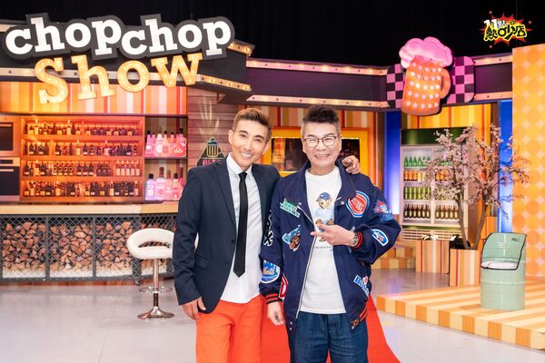 ▲▼沈玉琳與好友潘若迪現身《11點熱吵店》 。（圖／TVBS提供）