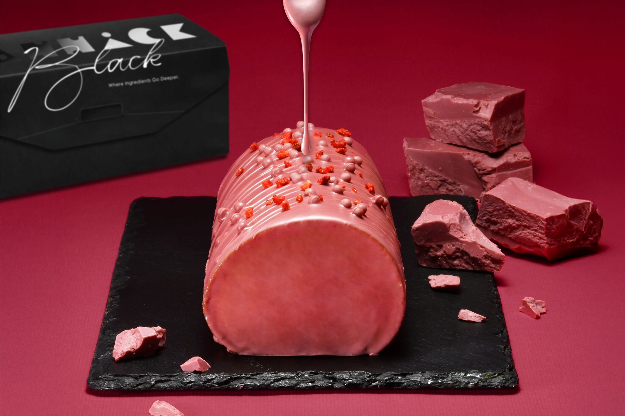 ▲85度c、亞尼克母親節蛋糕。（圖／品牌提供）