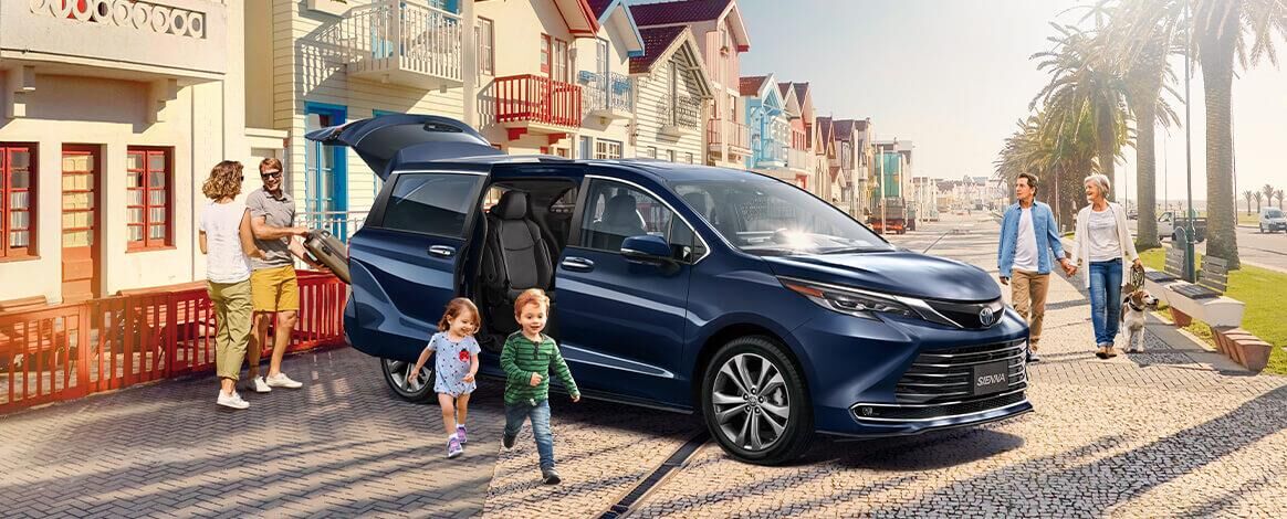 ▲TOYOTA Sienna最新送測曝光！有望搭上美製車零關稅列車。（圖／翻攝自環境部、TOYOTA）