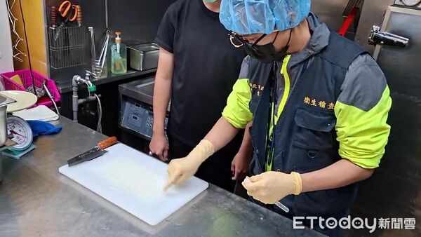 ▲▼新北市清六食堂案傳出食物中毒案，衛生局前往稽查。（圖／衛生局提供）