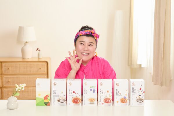 ▲林美秀代言滴雞精。（圖／純煉滴雞精提供）